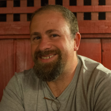 Profile picture for user moshe.weitzman@bluefly.io